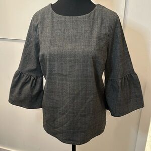 Stylish top round neck with puffy sleeves woman Reitmans woman size M